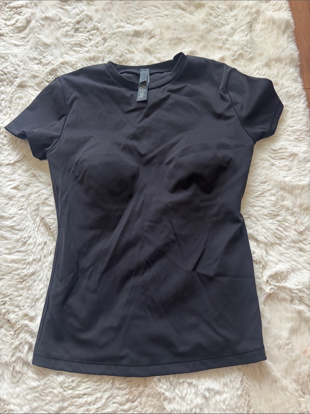 Nike skims matte padded shirt